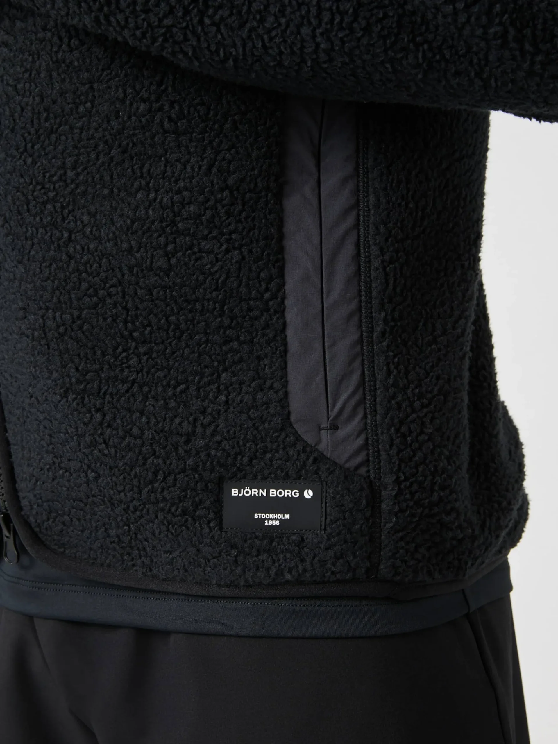 Centre Pile Jacket