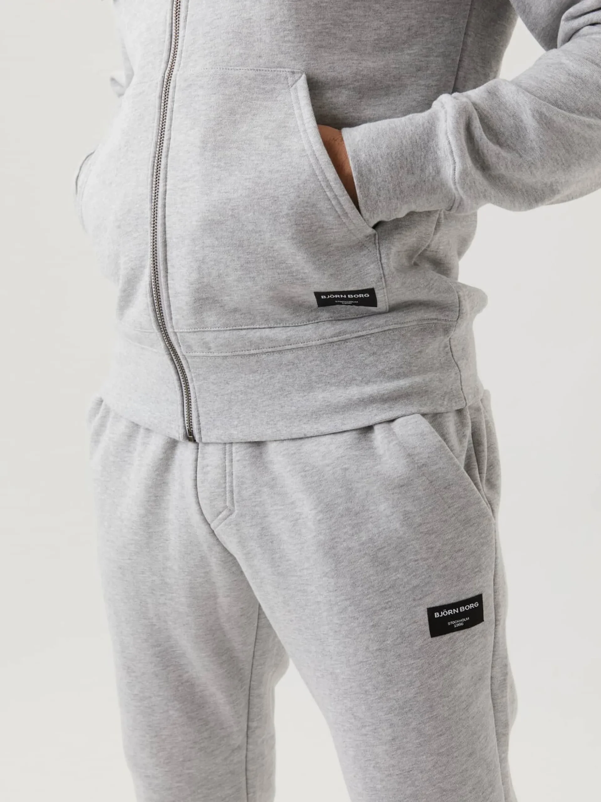 Centre Zip Hood