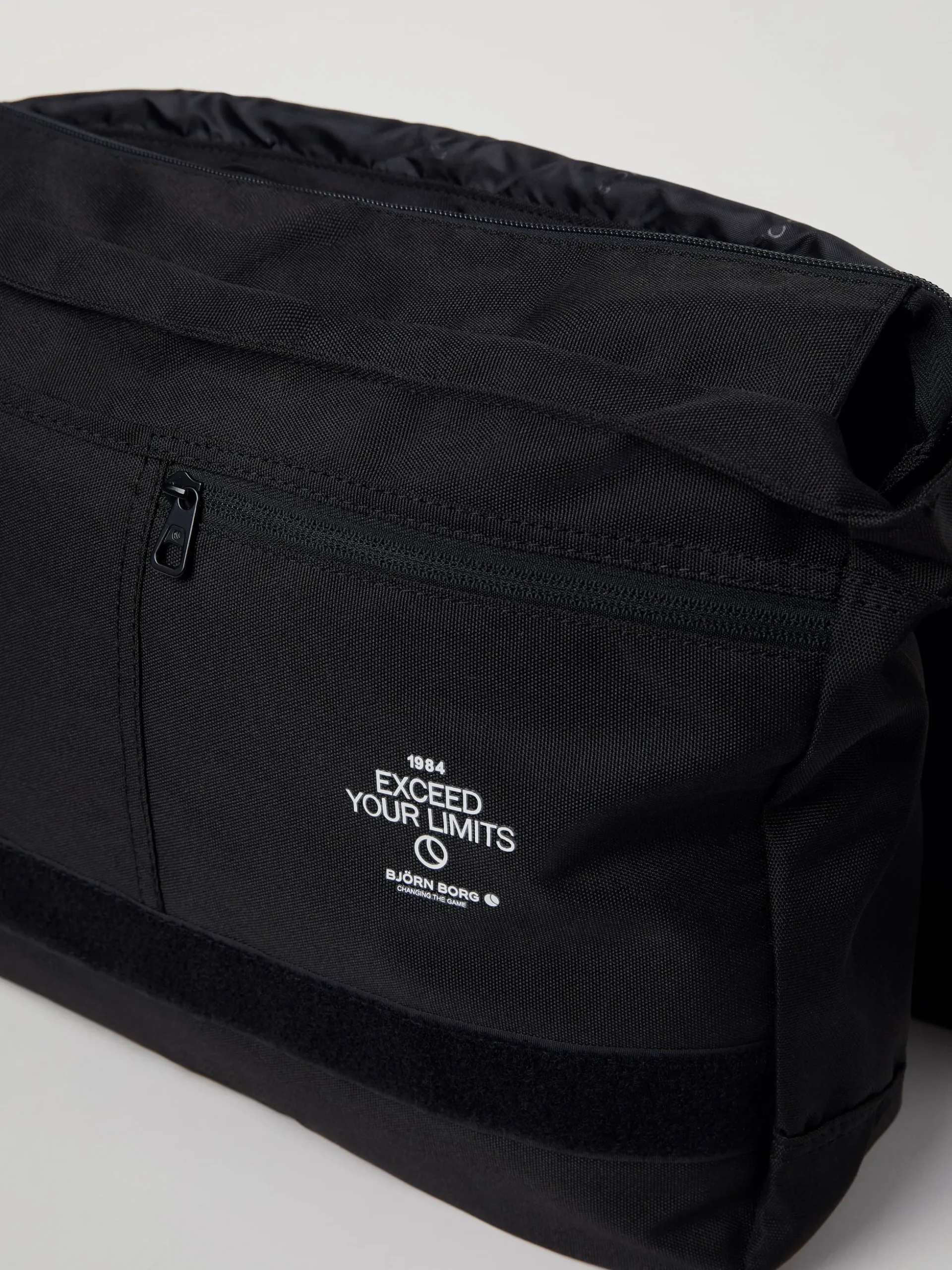 Core Flapbag 12L