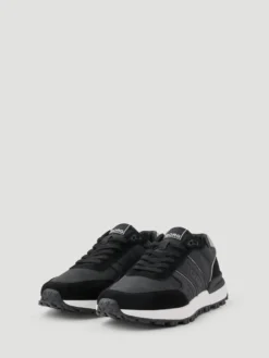 Men's Pace Nubuck Sneakers
